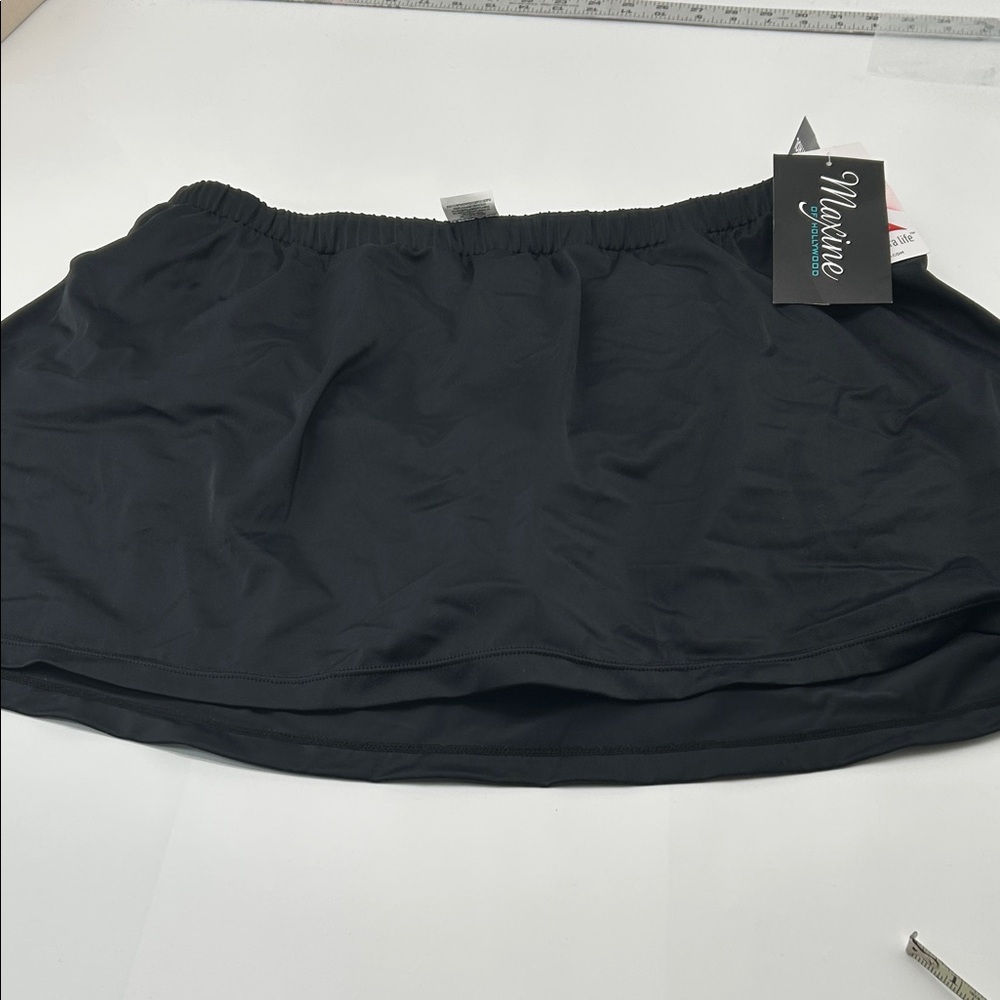 Black Swim Skirt - Picture 15 of 16
